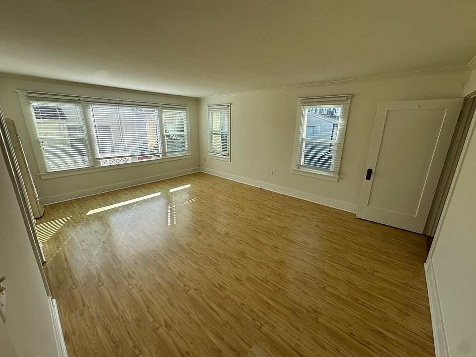 1st image of 68 Bennett Ave #3