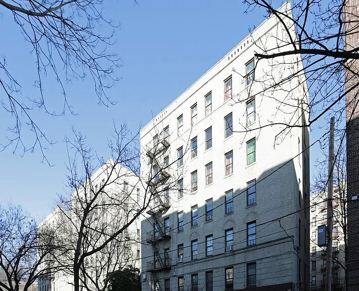 2965 Marion Ave #3E — Photo 2