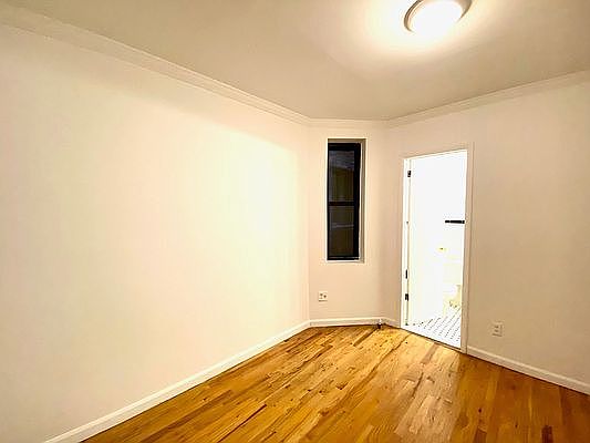 5th image of 243 E 39th St #2D