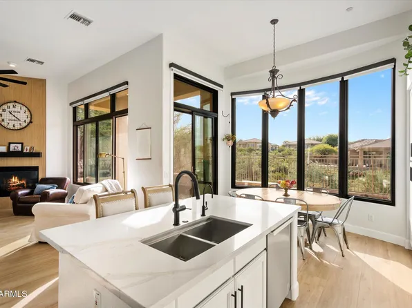 10747 E GREENWAY Road, Scottsdale, AZ 85255