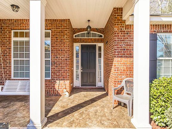 4th image of 206 Londie Ln