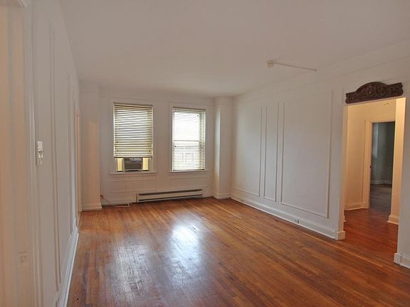 3rd image of 400 W Hortter St APT 105