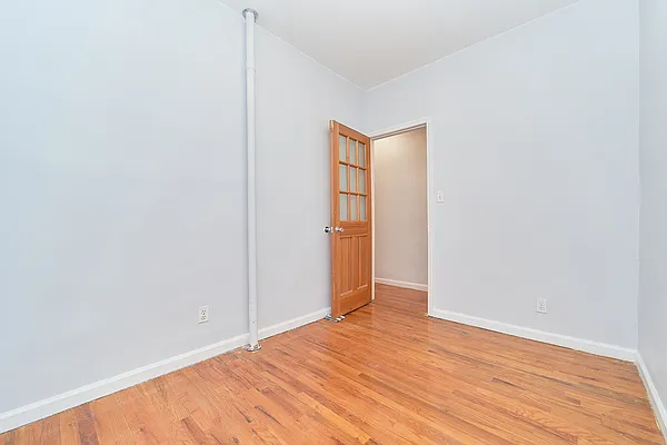 Rented by Living New York | media 12