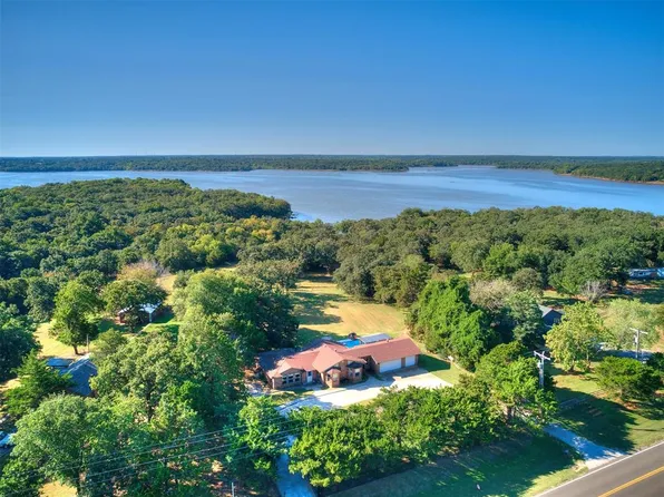 9820 Alameda Dr, Norman, OK 73026