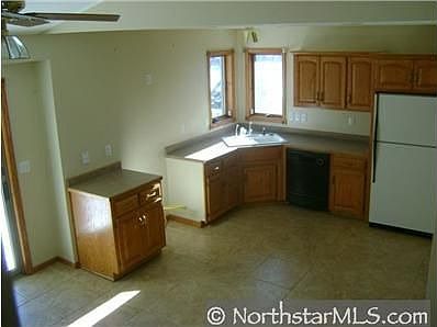 4th image of 23181 Hilo Ave N