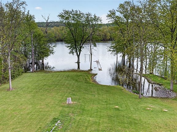 4th image of 7390 Plainville Rd