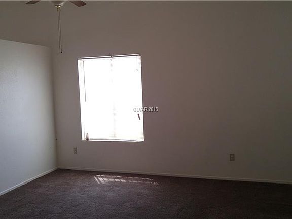 5th image of 1800 Robin St #0