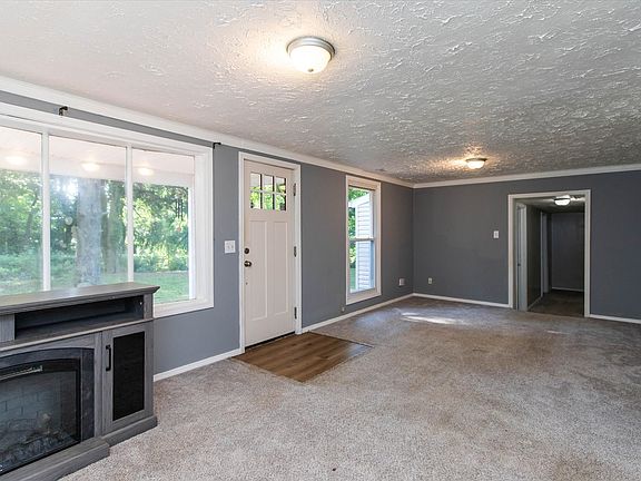3rd image of 3744 N Stierwalt Rd