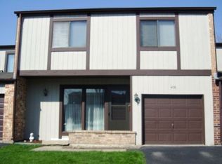 408 Elm Dr, Wheeling, IL