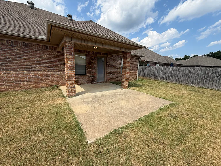 1417 Puritan Dr — Photo 37