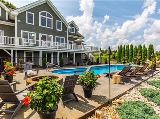 91 Moswansicut Lake Dr, Scituate, RI 02857