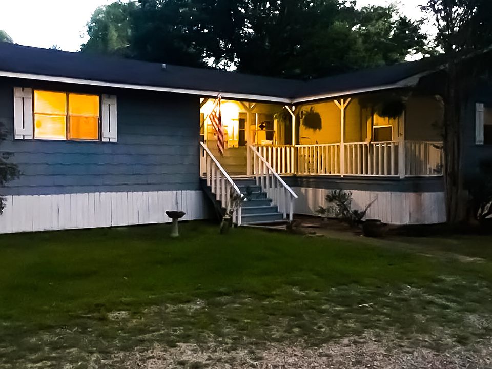 1st image of 13990 Pine Park Dr