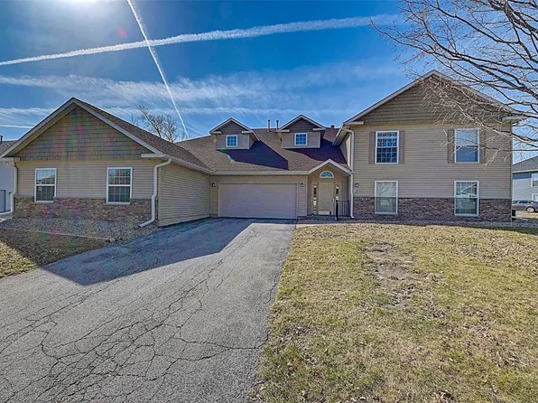 4320 Westchester Dr NE Unit A, Cedar Rapids, IA 52402