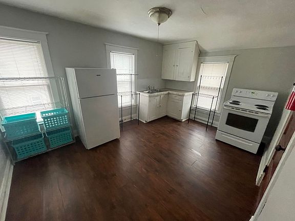5th image of 1023 Washington Ave #2