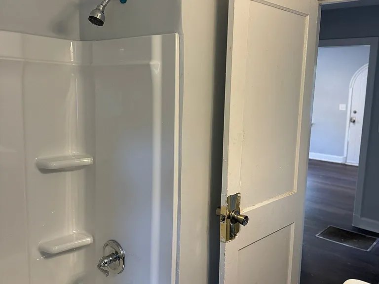 1404 Briarcliff Dr — Photo 12