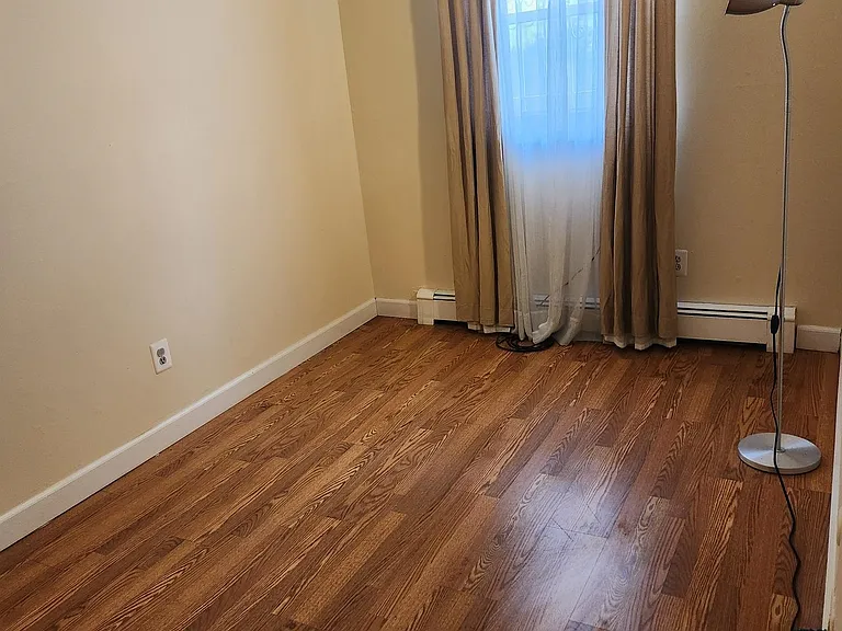 119 Oakland Ave — Photo 6