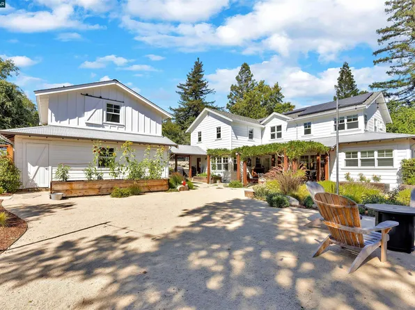 935 Reliez Station Rd, Lafayette, CA 94549