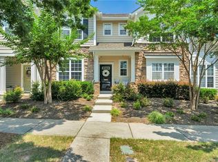 8048 Lynwood Sq #TOWNHOUSE, Waxhaw, NC 28173