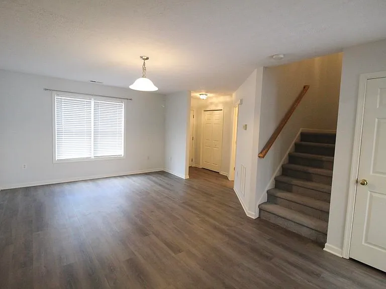 3069 Taylor Spring Ln — Photo 11