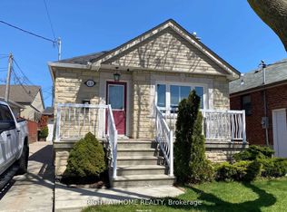 63 Richardson Ave, Toronto, ON M6M 3R8