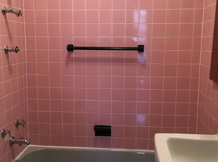 6034 56th Rd #2 L, Flushing, NY 11378