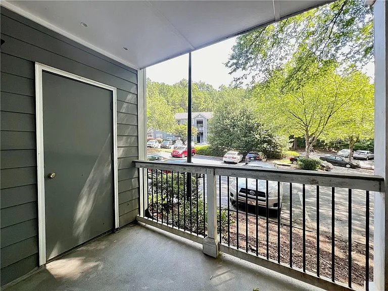 7101 Santa Fe Pkwy — Photo 3