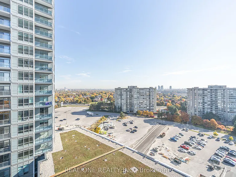 30 Upper Mall Way #1408 — Photo 31