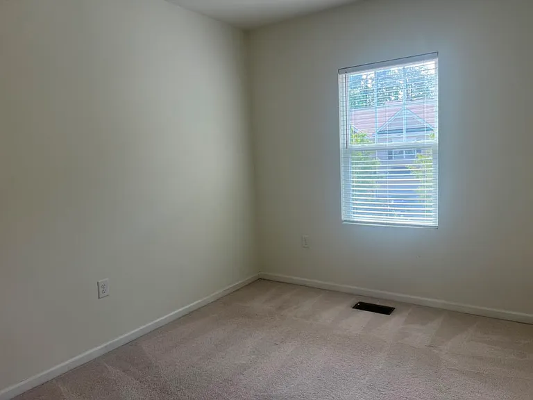6140 Beale Loop — Photo 21