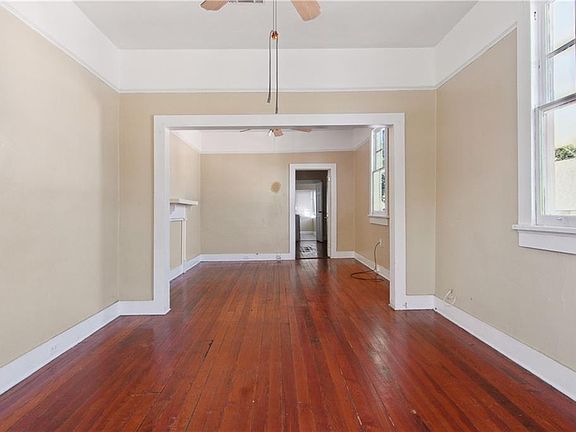 4th image of 2640-42 Jasmine St