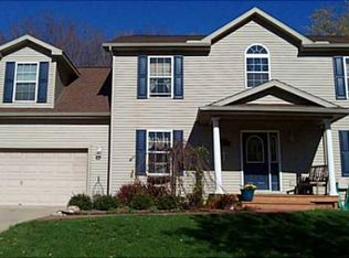 5772 Cartago Dr, Lansing, MI 48911