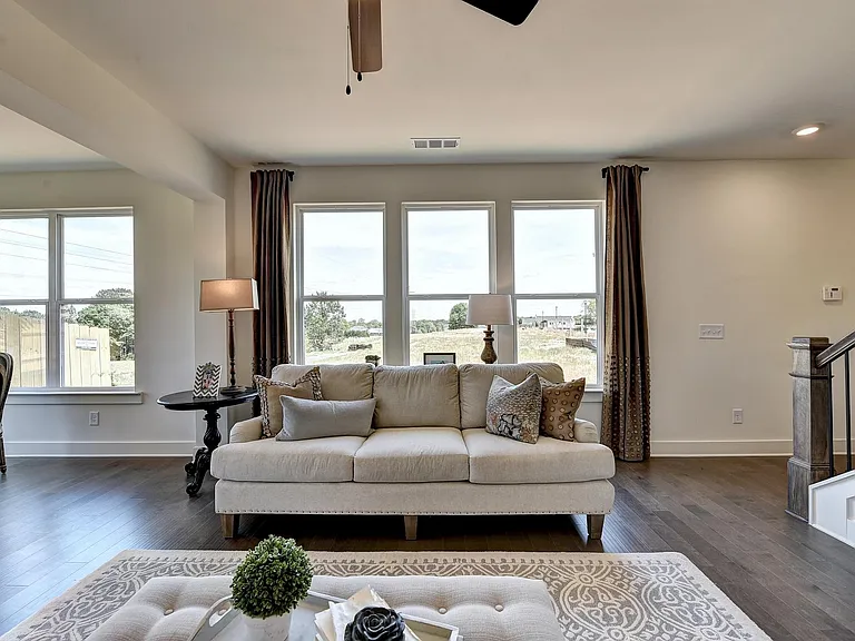 138 Cannon Trace Dr — Photo 3