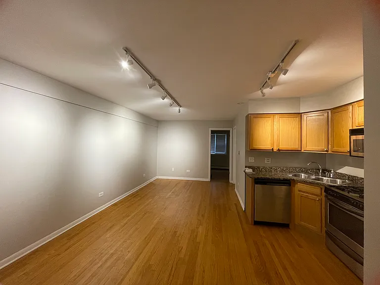 4056 N California Ave #1C — Photo 4