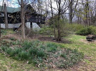 1 Laurel Lake Rd, Highland Lakes, NJ 07422