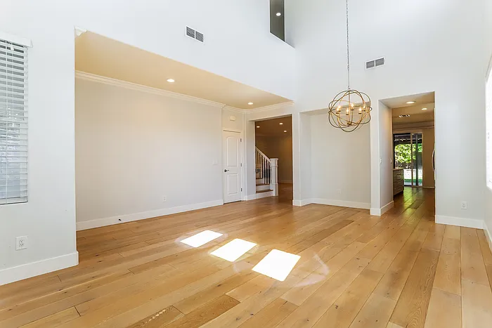 7808 Abbington Way — Photo 5