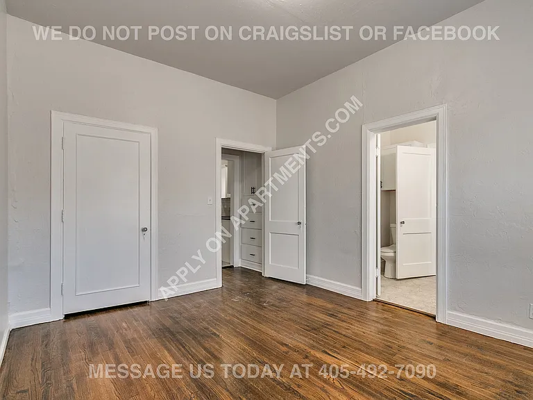 1130 NW 39th St #1130.5 — Photo 25