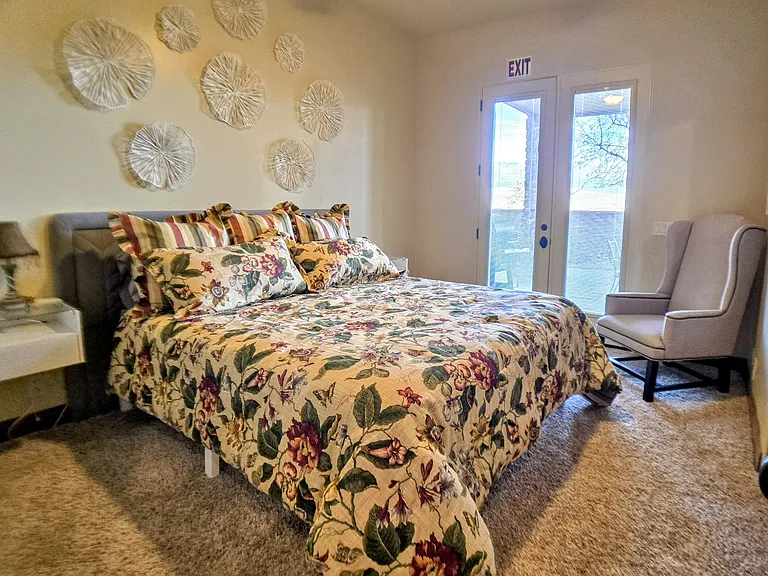 2394 W Valley View Dr #2 — Photo 7