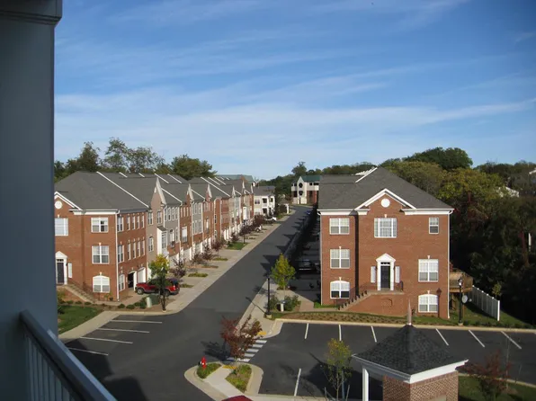 1051 Glenwood Station Ln Unit 406, Charlottesville, VA 22901