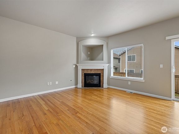 2nd image of 18623 111th Avenue E