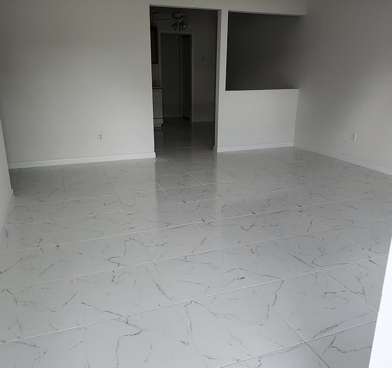2nd image of 4527 SE Salvatori Rd #4527