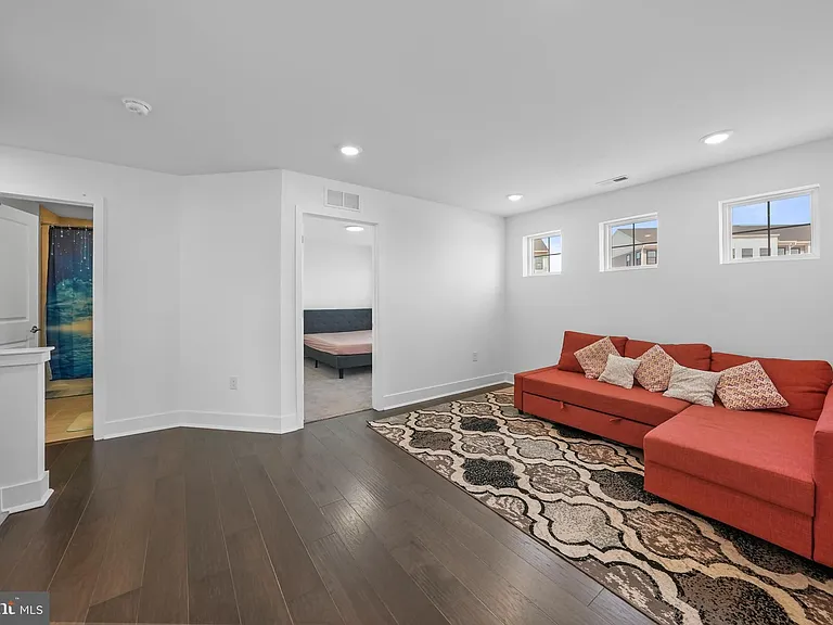 4 William Boyer Dr — Photo 13