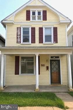 1st image of 522 W Potomac St