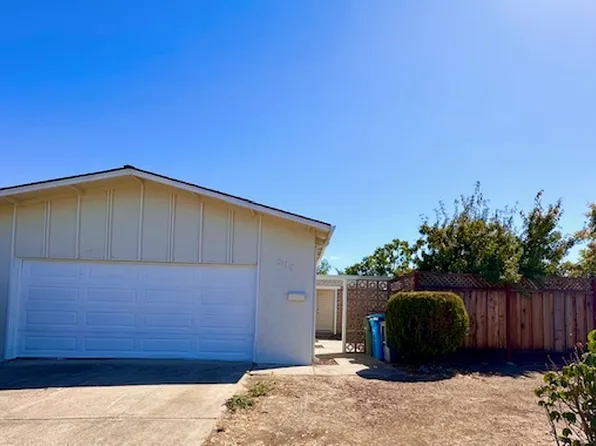 898 Brent Dr, Cupertino, CA 95014