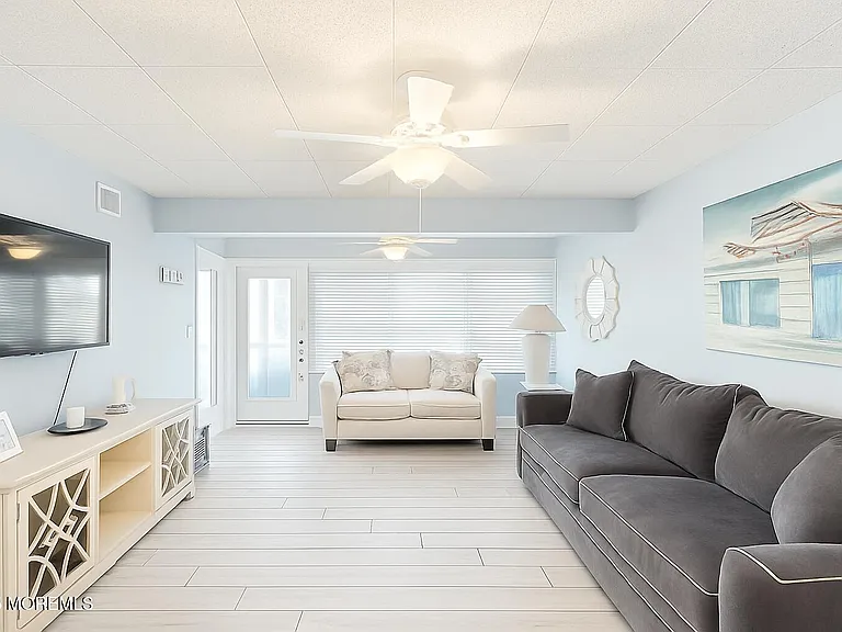 438 Highway 35 N #1301 — Photo 19