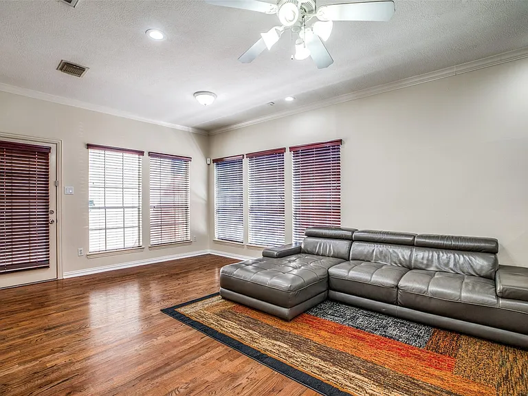 5935 Turtle Beach Ln — Photo 16
