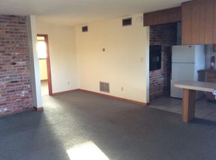 19 Kennedy Dr, Portsmouth, VA 23702