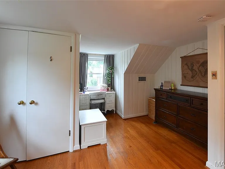 342 Greenleaf Dr — Photo 32