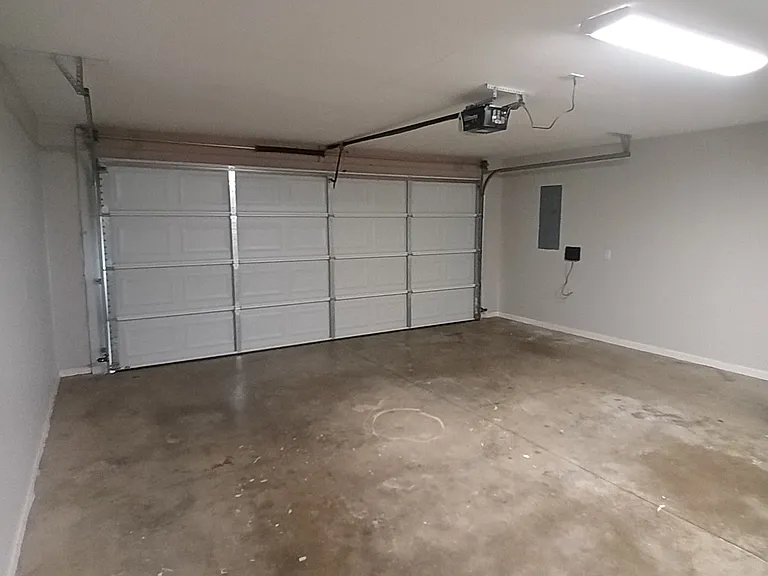 162 Romie Dr — Photo 16