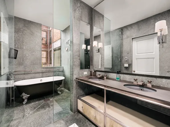 15 Union Square West image 12 of 21