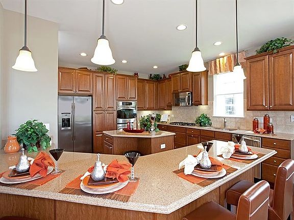 5th image of 3484 Ayres Dr
