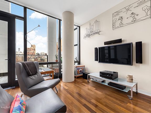 5th image of 101 Warren St #7E